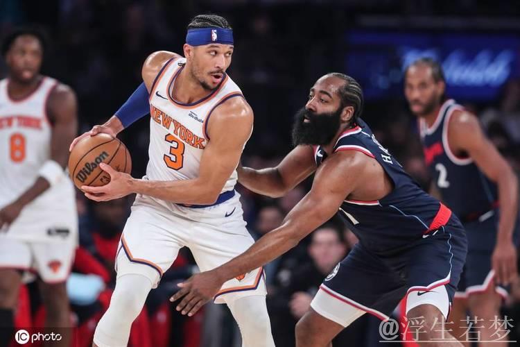 莱昂纳德27+10哈登29分快船力克尼克斯 唐斯空砍34分 莱昂纳德27+10哈登29分快船力克尼克斯 唐斯空砍34分