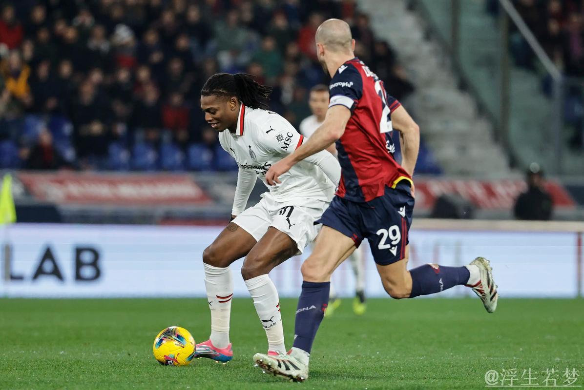 米兰与博洛尼亚意杯上次交手为95-96赛季，点球大战米兰7-8惜败